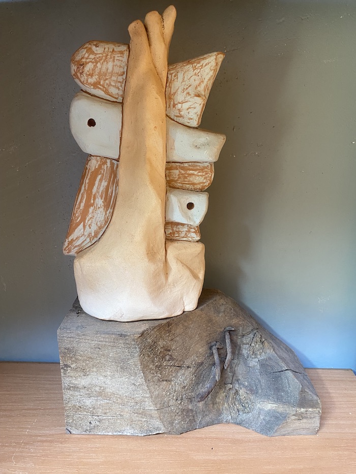 Escultura monumental a pequeña escala